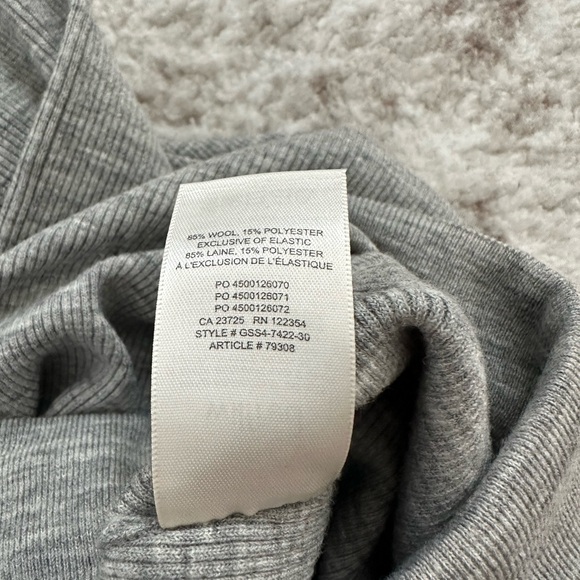 Aritzia Wilfred New Knit Slit skirt - Picture 4 of 6